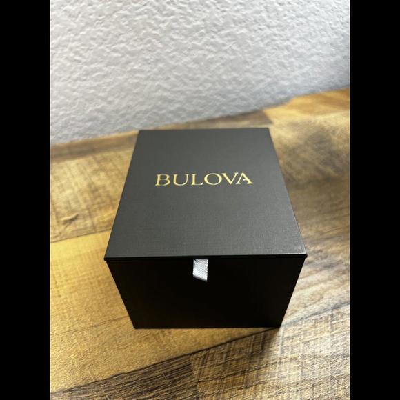 New Bulova Classic Crystal Stainless Steel Quartz Ladies Watch 96L317 - Picture 5 of 6